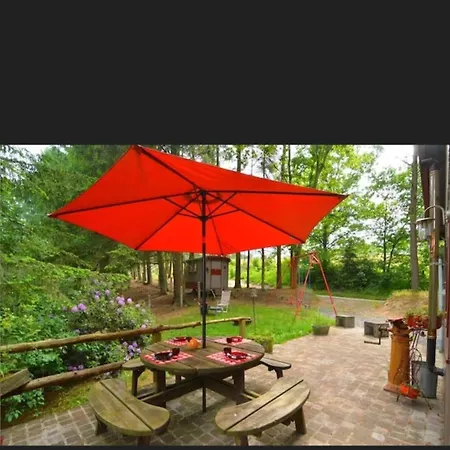 Agreable En Pleine Nature Dağ evi Houffalize